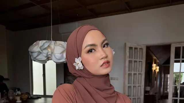 Gaya OOTD Xaviera Putri di Berbagai Momen (credit: instagram/xavieraaputri)