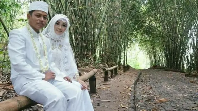 Pesta Pernikahan Bertemakan Zaman Old yang Menarik Warganet