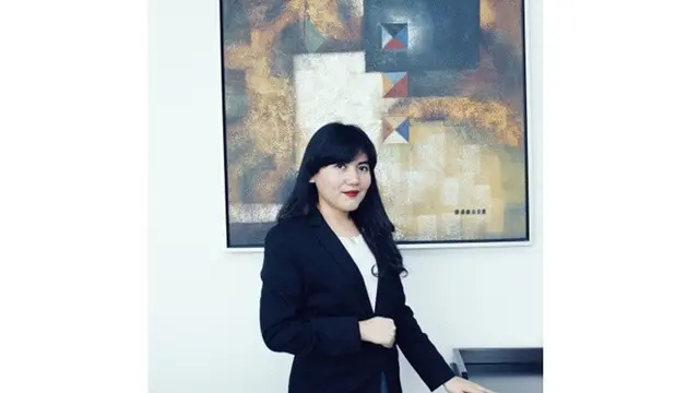6 Pesona Rivania Diza, Istri Satrio Anak Dono Warkop yang Baru Menikah