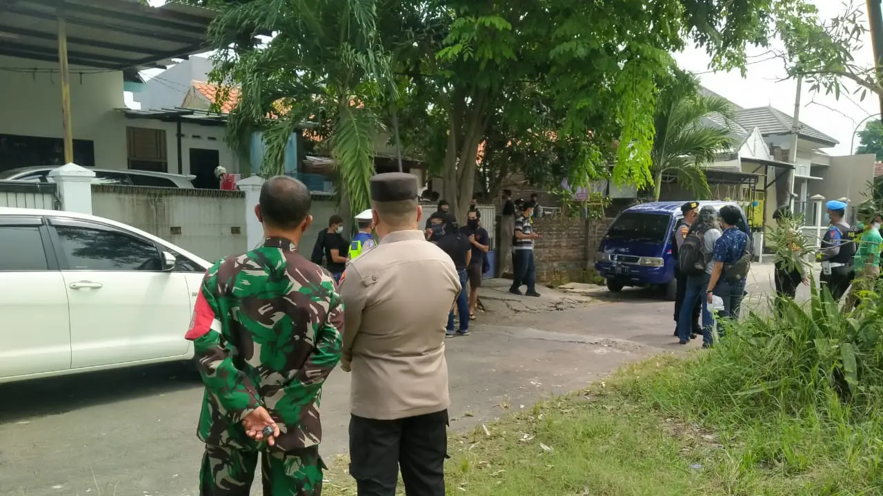 Lokasi penangkapan terduga teroris di Driyorejo Gresik. (Dian Kurniawan/Liputan6.com)
