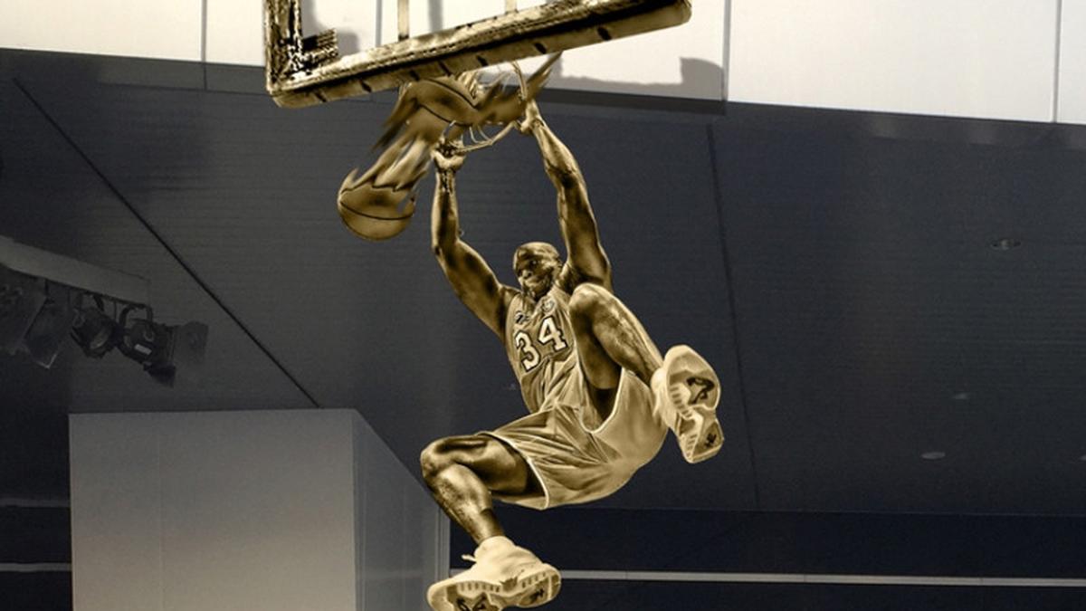 LA Lakers Bangun Patung Shaquille O'Neal di Staples Center