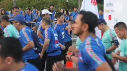 Sejumlah peserta saat star awal UOB Heartbeat Run & Walk di Jakarta, Minggu (7/7/2019). UOB Indonesia menggelar UOB Heartbeat Run/Walk untuk menggalang dana sebesar Rp440 juta untuk mendukung seni dan edukasi di Indonesia. (Liputan6.com/HO/Endang)