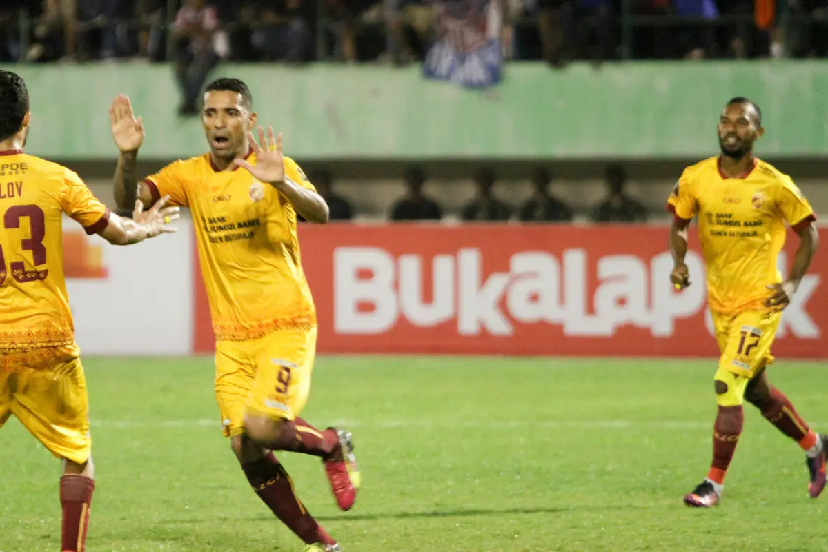 Selebrasi pemain Sriwijaya FC saat lawan Arema di Piala Presiden 2018