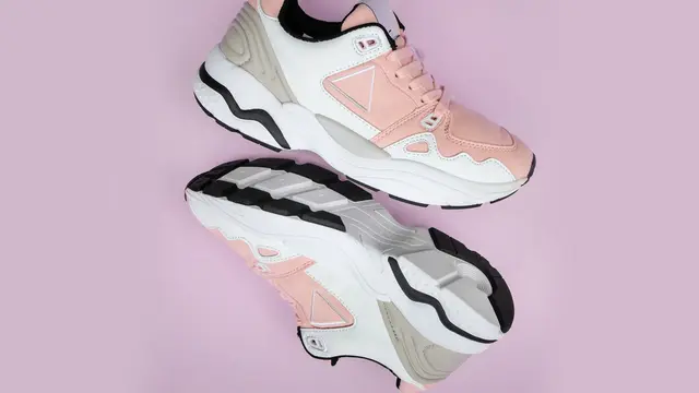 Dad sneakers