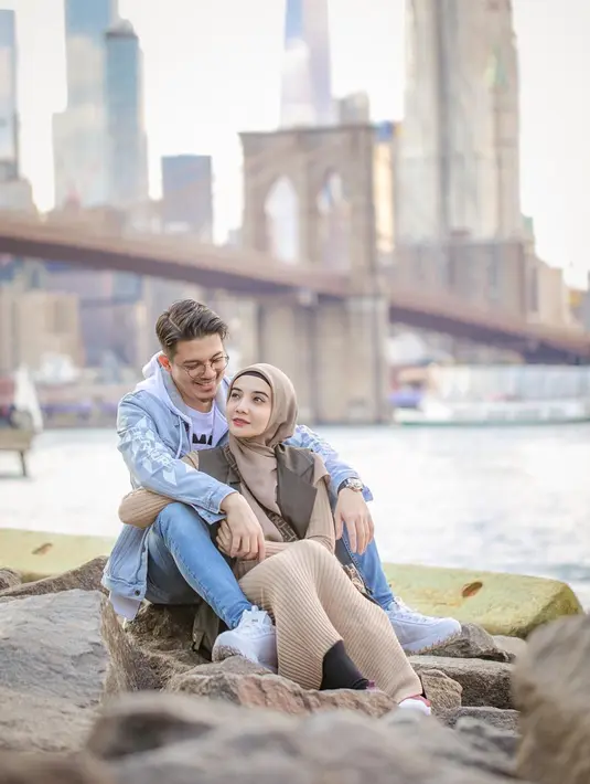 Zaskia Sungkar dan Irwansyah