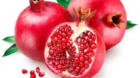 Ternyata Buah Delima Bisa Jadi Perona Bibir Alami 