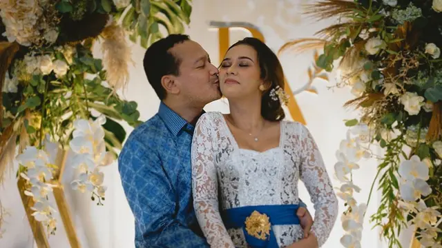 Segera Menikah Ini 7 Momen Banyu Biru Tunangan dengan Anastasia Adamova
