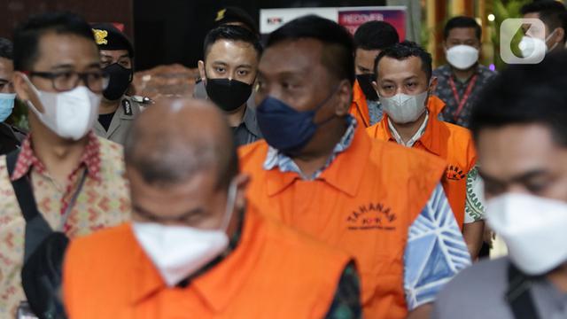 KPK Tahan Empat Tersangka Suap Pemeriksa Laporan Keuangan PUTR Pemprov Sulsel