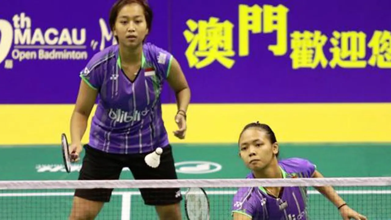  Della Destiara Haris/Rosyita Eka Putri Sari