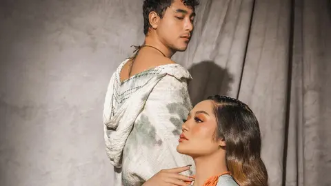 Ijtimoiy tarmoqlardan qizlar porno rasmlar