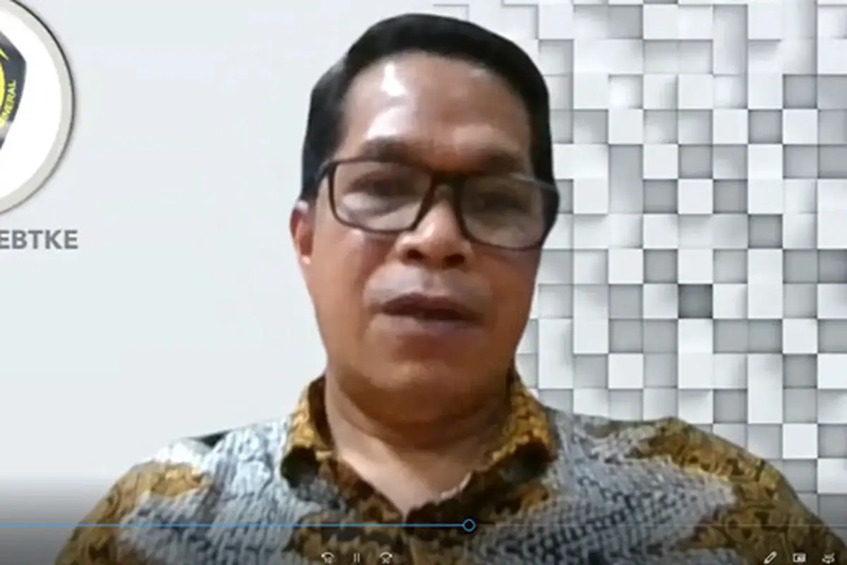 Kuliah Umum FT UI, Laode Sulaeman Bicara Penguatan SDM Bidang Energi di Dunia Kerja