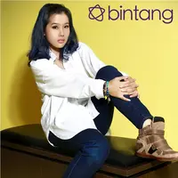 Darah seni perempuan kelahiran Jakarta 6 Januari 1986 ini, dari ibunya, Erna Santoso model sekaligus pemain film era 70-an dan 80-an. (Galih W Satria, Digital Imaging: Muhammad Iqbal Nurfajri/Bintang.com)