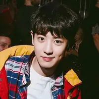 Sejak dulu Chanyeol EXO dikenal sebagai idola Korea Selatan yang berhati mulia. Ia pun juga ikut serta dalam Ice Bucket Challenge. (Foto: soompi.com)