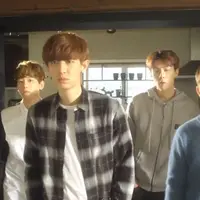 Adegan dalam mini drama 'EXO Next Door' episode 1. Foto: Daily Motion