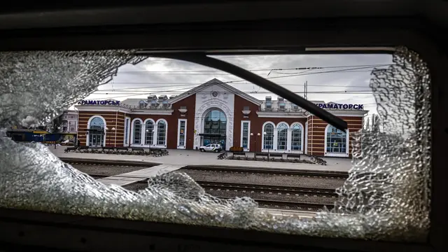 Suasana Stasiun Kereta Kramatorsk Usai Serangan Roket Rusia
