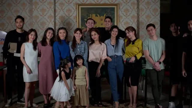 6 Potret Kebersamaan Dylan Carr dan Naomi Zaskia, Dikabarkan Cinlok di Dewi Rindu