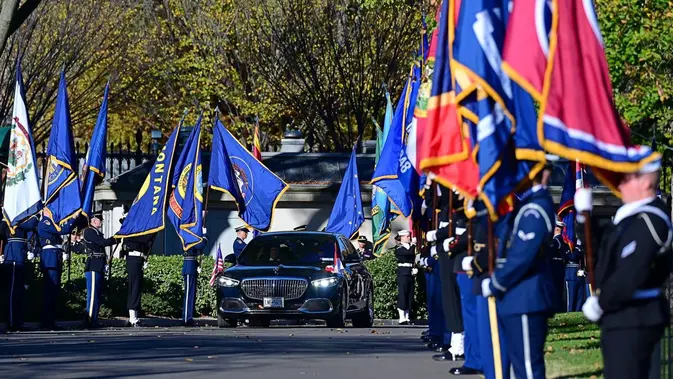 Presiden RI Prabowo Subianto bertemu Presiden AS Joe Biden di Gedung Putih, Washington DC, Amerika Serikat. (Foto: Sekretariat Presiden)