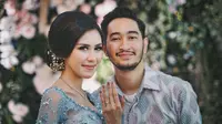 Syahnaz Sadiqah dan Jeje Govinda bertunangan [foto: instagram.com/syahnazs]