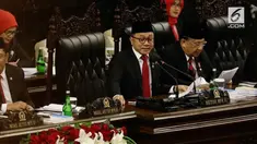 Ketua MPR, Zulkifli Hasan menyindir kelompok yang merasa punya klaim tunggal penafsiran Pancasila.