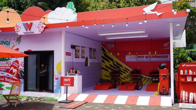 Bale Santai Honda Hadir di Jalur Mudik Jakarta--Merak, Pemudik Bisa Istirahat Gratis dan Cek Motor