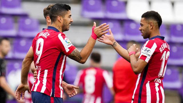 Foto Liga Spanyol: Luis Suarez Bawa Atletico Madrid Juara La Liga, Barcelona Gigit Jari