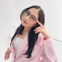 Prilly Latuconsina (Instagram/prillylatuconsina96)