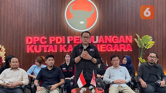 Ketua DPRD Kutai Kartanegara, Junadi.
