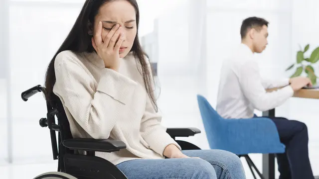 Kecacatan berpikir ini bukanlah sebuah istilah yang dipakai untuk merendahkan sahabat dari komunitas disabilitas intelektual. Ini merujuk pada cara berpikir yang salah. Foto: freepik.