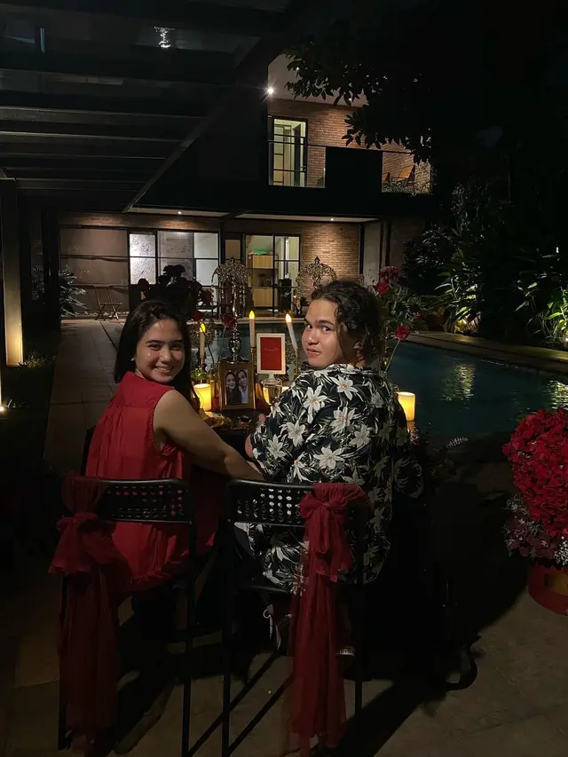 6 Potret Tissa Biani dan Dul Jaelani saat Dinner Romantis, Bikin Netizen Baper