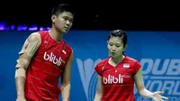 Ganda campuran Indonesia, Praveen Jordan/Debby Susanto, harus mengakui keunggulan Chris Adcock/Gabriell Adcock (Inggris) pada semifinal BWF Super Series Finals 2016 di Dubai, UEA, Sabtu (17/12/2016). (PBSI)