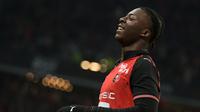 Penyerang Rennes, Mohamed Kader Meite, merayakan gol ketiga timnya dalam pertandingan Liga Prancis (L1) antara Stade Rennais FC melawan Stade Brestois 29 di Stadion Roazhon Park, Rennes, Prancis bagian barat, pada 13 Desember 2025. (DAMIEN MEYER / AFP)