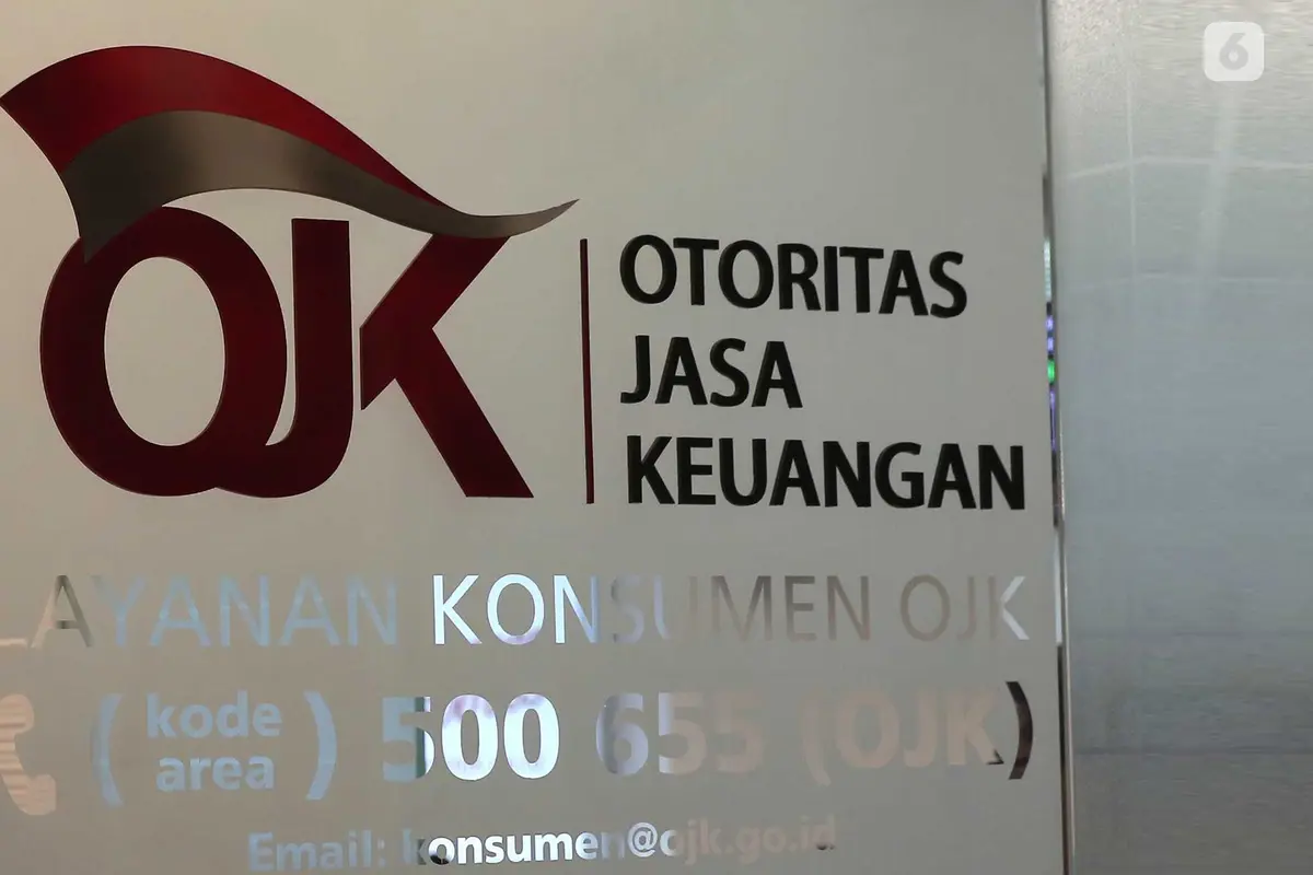 20151104-OJK Pastikan Enam Peraturan Akan Selesai Pada 2015