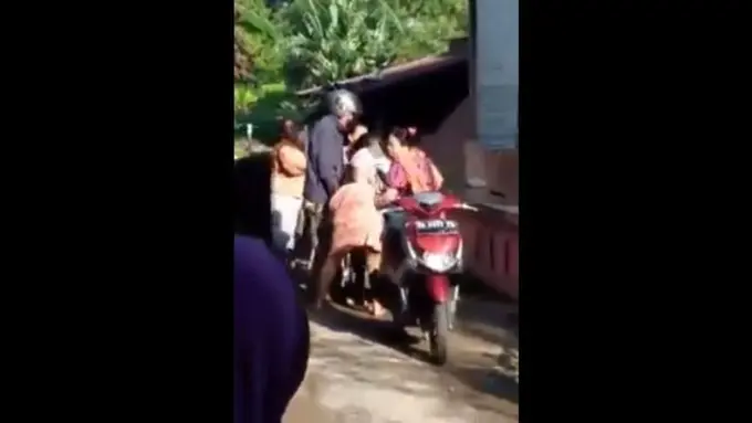 Heboh Video Ibu-ibu Berkelahi, Satu Tewas