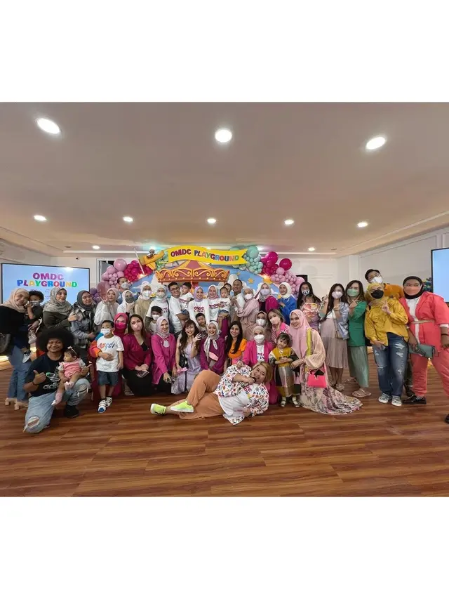 7 Potret Acara Peluncuran OMDC Playground Tya Ariestya, Meriah Bertabur Bintang