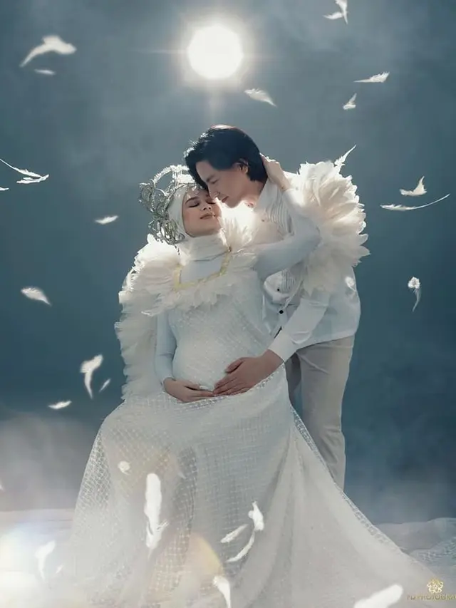 Potret Maternity Shoot Cut Meyriska dan Roger Danuarta. (Sumber: Instagram/fdphotography90)