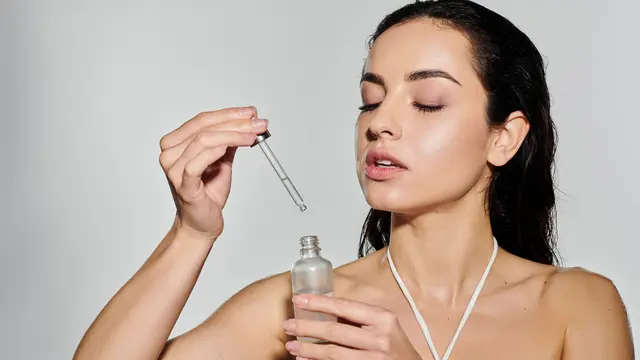 14 Manfaat Hyaluronic Acid untuk Kecantikan Wajah, Bahan Skincare Andalan Kulit Glowing