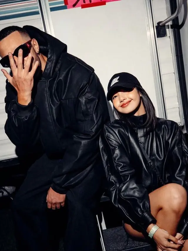 Tampilan Riasan Lisa Blackpink di Coachella.