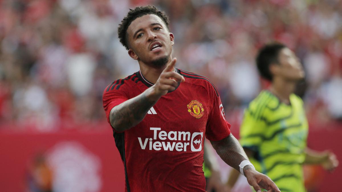 Jadon Sancho Setia Menanti Juventus: Kesabaran yang Mulai Diuji Waktu