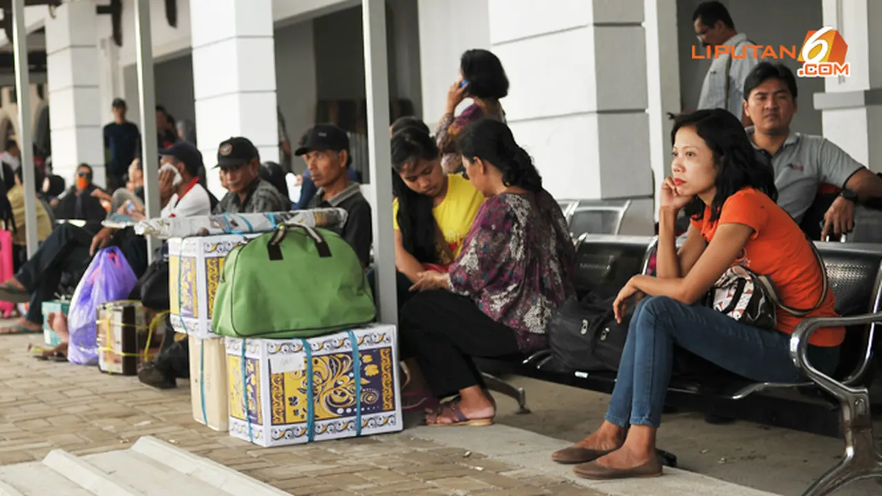 foto-mudik-lebaran-8-130730c.jpg