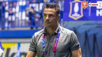 Pelatih baru Persija Jakarta, Carlos Pena. (Bola.com/Dok.Instagram Carlos Pena).
