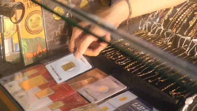 Update Harga Emas 24 Karat Hari Ini 14 Agustus 2025: Antam, Pegadaian, hingga Laku Emas