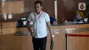 Advokat PDIP, Donny Tri Istiqomah memenuhi panggilan penyidik KPK di Jakarta, Rabu (12/02/2020). Donny Tri Istiqomah dipanggil sebagai saksi terkait kasus dugaan suap penetapan pergantian antarwaktu (PAW) anggota DPR untuk tersangka mantan Komisioner KPU Wahyu Setiawan. (merdeka.com/Dwi Narwoko)