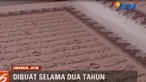 Bahan baku kertas khusus di datangkan dari Perancis dengan kualitas tahan suhu udara panas dan dingin.