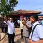 Menteri Desa, Pembangunan Daerah Tertinggal dan Transmigrasi Marwan Jafar saat mengadakan kunjungan ke daerah. (www.kpdt.go.id