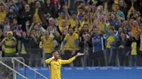 Ekspresi Kapten Brasil, Neymar usai mencetak gol ke gawang Kolombia, pada laga perempat final cabang sepak bola Olimpiade Rio 2016, di Corinthians Arena, Sao Paulo, Minggu (14/8/2016) pagi WIB. Brasil lolos ke semi final setelah menang 2-0.  (Reuters/Leon