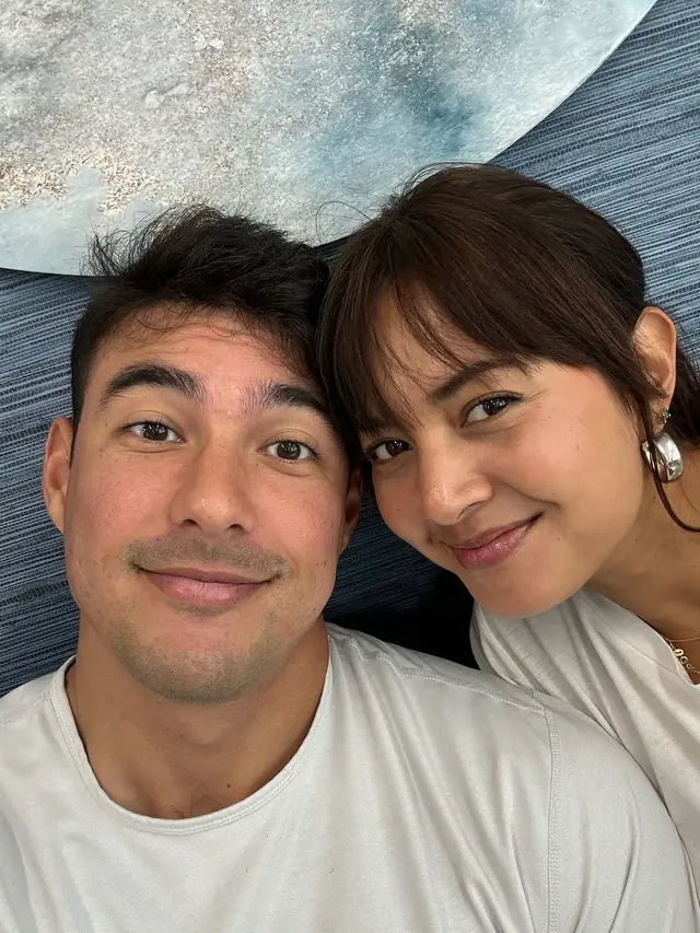 Deretan Foto Mesra Aurelie Moeremans dan Tyler Bigenho yang Doyan Selfie Bareng (credit: instagram/aurelie)