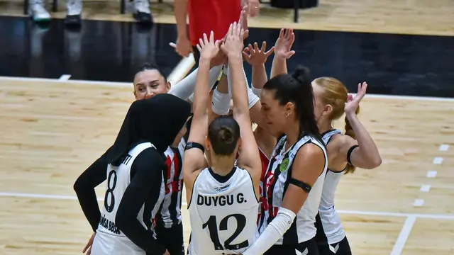 Megawati Hangestri Pertiwi - Manisa BBSK - Liga Voli Turki - Bola Voli