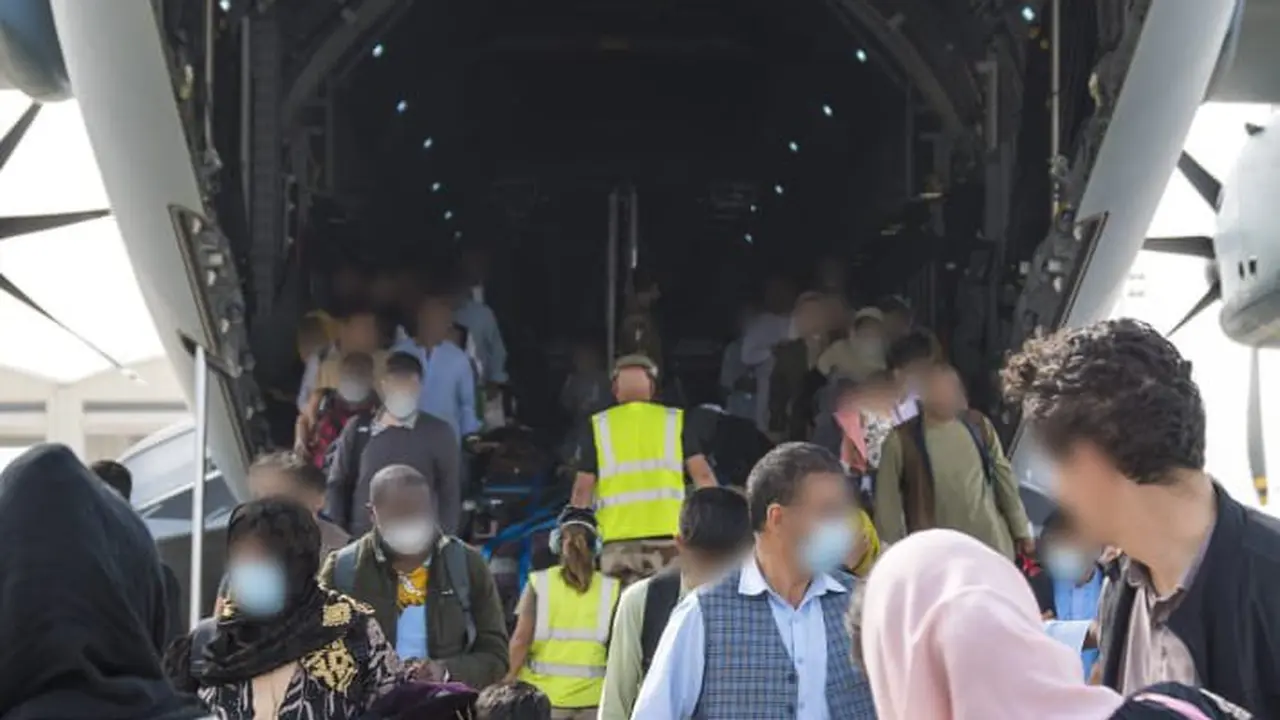 Evakuasi Prancis di Afghanistan.