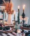 Ilustrasi christmas dinner yang tidak menggunakan alat sekali pakai. (Foto: Unsplash/Libby Penner)