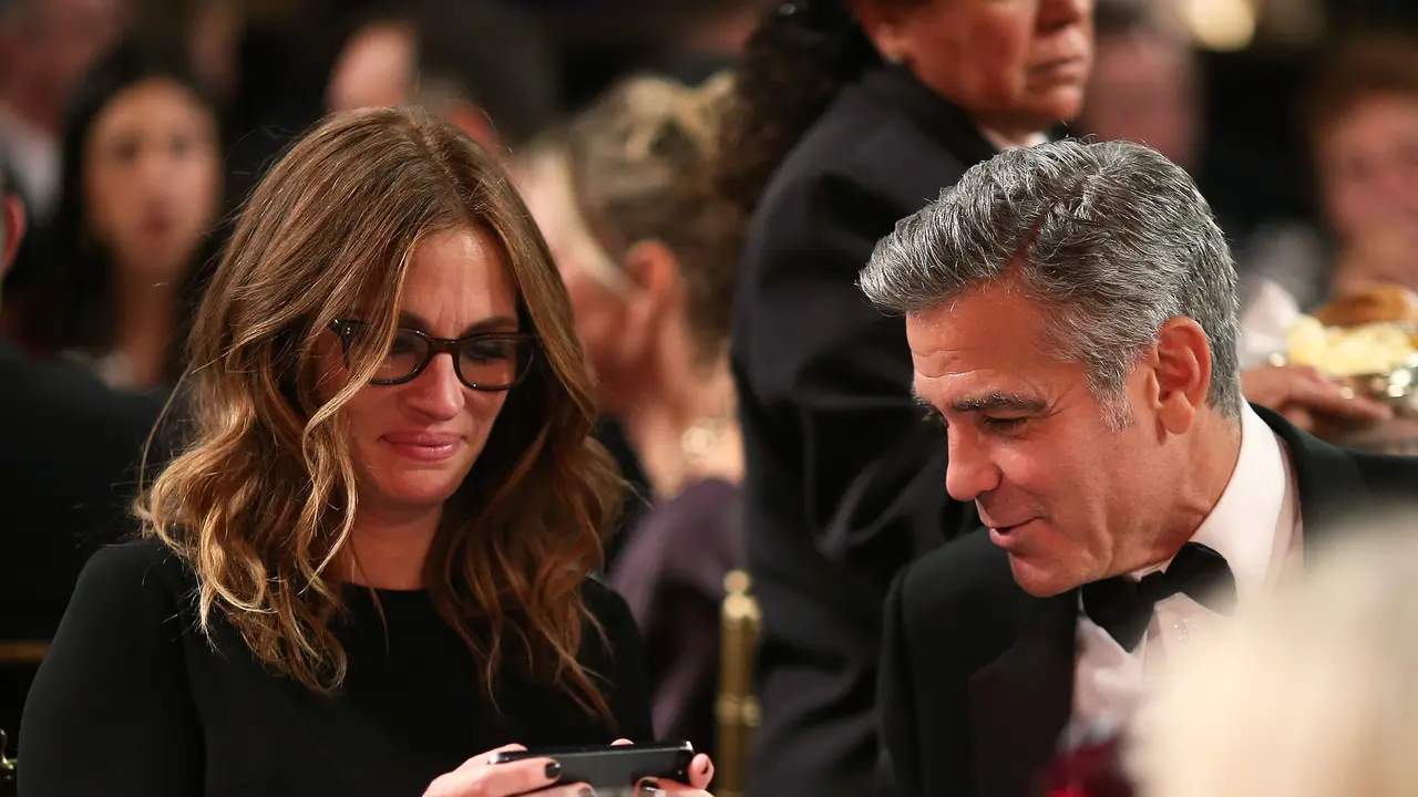 Julia Roberts Reuni Bareng George Clooney di Money Monster